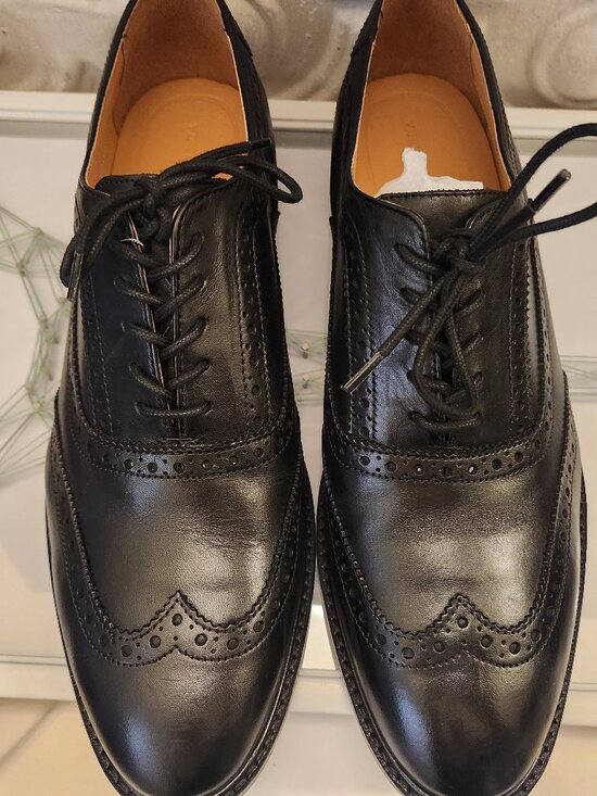 Vince Camuto Teryn Wingtip Oxfords. Leather. NIB. Size 11 Wide main image 10